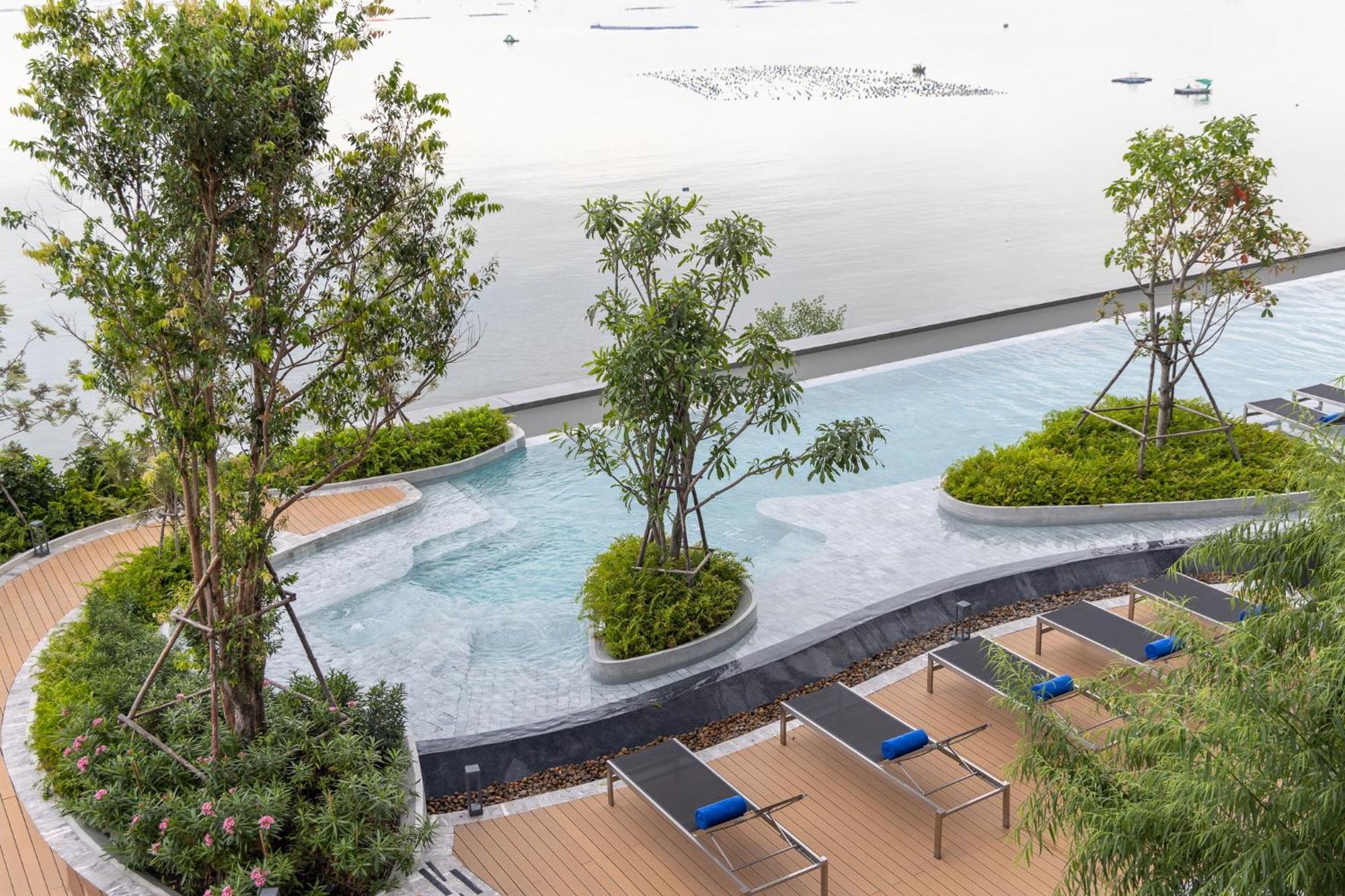 S Sriracha Hotel & Residence Si Racha Exterior foto